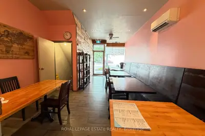 2231 Danforth Avenue Main, Toronto, On M4c 1k4