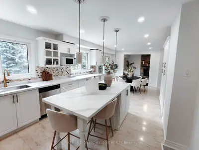 64 Creekwood Drive, Toronto, On M1e 4l8