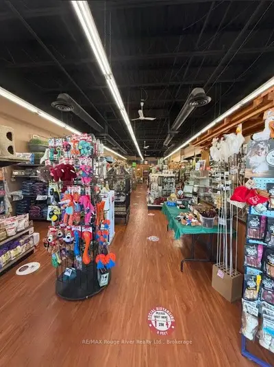 105 Bayly Street W 9, Ajax, On L1s 3v4