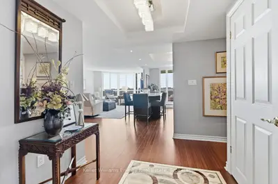 700 Wilson Road N 806, Oshawa, On L1g 7t5