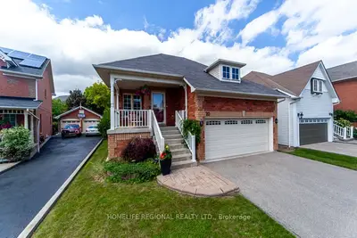 20 Rosemarie Crescent, Whitby, On L1m 1g6