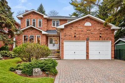 4 Camor Court, Toronto, On M1c 4v5