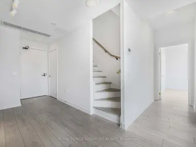 1610 Charles Street 167, Whitby, On L1n 0p5