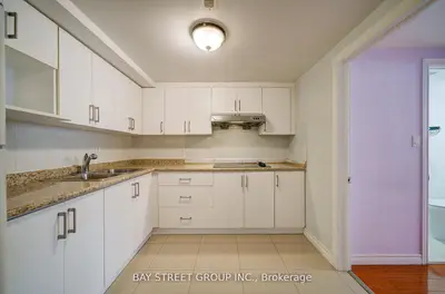 5 Lockdare Street Bsmt, Toronto, On M1s 2z5