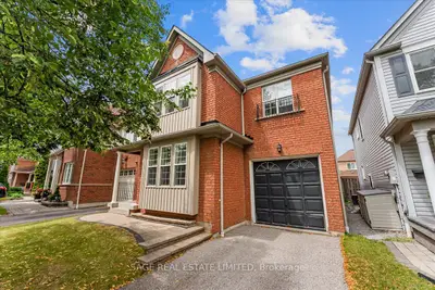 34 Mcsweeney Crescent, Ajax, On L1t 4c7