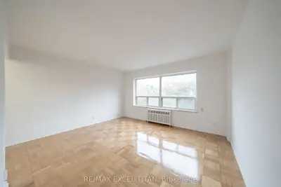 156 Kingston Road 201, Toronto, On M4l 1s7