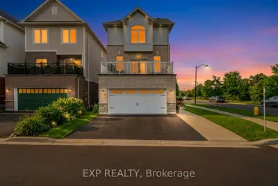 2 Camilleri Road, Ajax, On L1z 0t2