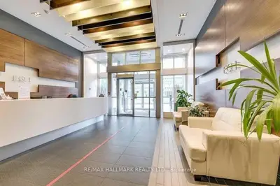 70 Town Centre Court 1401, Toronto, On M1p 0b2