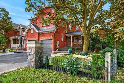 42 Blackfriar Avenue, Whitby, On L1m 1e4