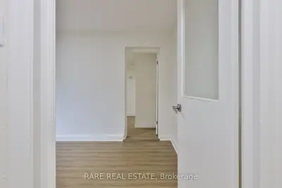 2369 Queen Street E A, Toronto, On M4e 1h2