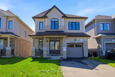 27 Salmon Crescent, Clarington, On L1b 1l9