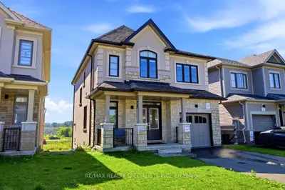 27 Salmon Crescent, Clarington, On L1b 1l9