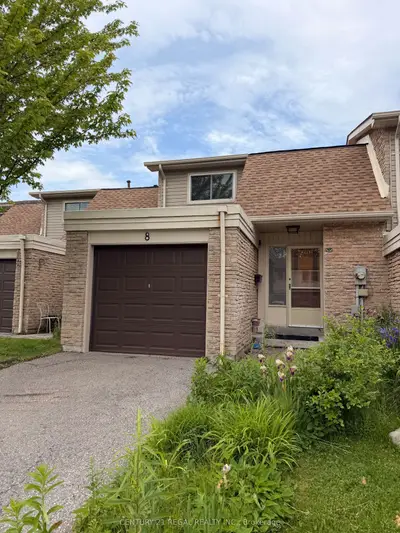 8 Chamberlain Court, Ajax, On L1s 3m7