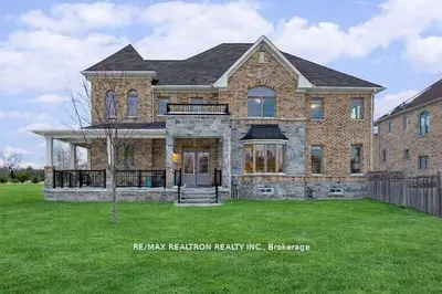 30 Terry Crescent, Clarington, On L1c 0w4
