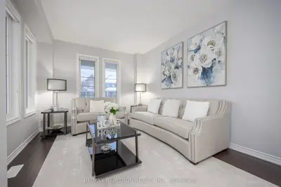 30 Terry Crescent, Clarington, On L1c 0w4