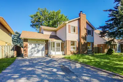 14 Copthorne Avenue, Toronto, On M1v 2h9