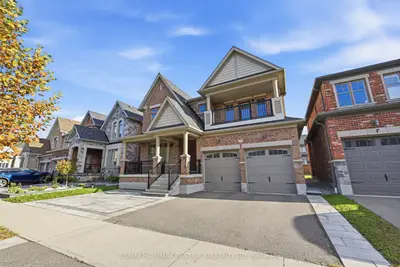 17 Micklefield Avenue, Whitby, On L1p 0c2
