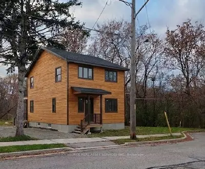 85 Hall Street, Oshawa, On L1h 2y8