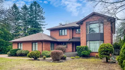 1127 Oshawa Boulevard N, Oshawa, On L1g 5w2