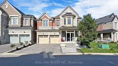 1815 Fairport Road 6, Pickering, On L1v 1t2