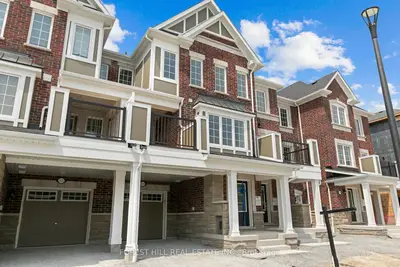 3374 Swordbill Street, Pickering, On L1x 0n1