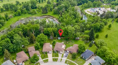79 Weir Crescent Lower, Toronto, On M1e 3b2
