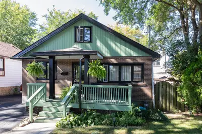 40 Jeavons Avenue, Toronto, On M1k 1s8