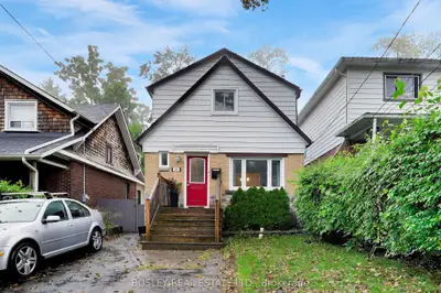 100 Kildonan Drive Main, Toronto, On M1n 3b8