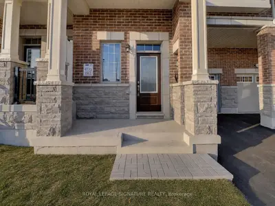 3229 Chimney Swift Crescent, Pickering, On L1x 0n3