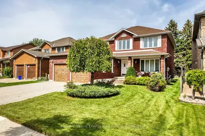 75 Waverly Street N, Oshawa, On L1j 8g6