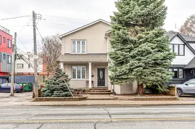 454 Donlands Avenue A3, Toronto, On M4j 3s5