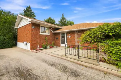 142 Cass Avenue, Toronto, On M1t 2b6