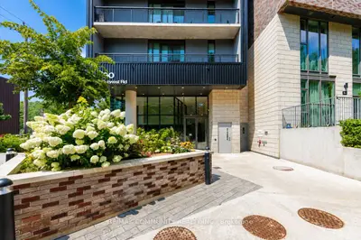 90 Glen Everest Road 320, Toronto, On M1n 0c3