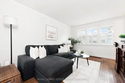 72 Manderley Drive, Toronto, On M1n 3e9