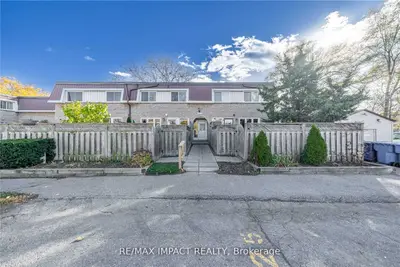 33 Taunton Road 28, Oshawa, On L1g 3t6
