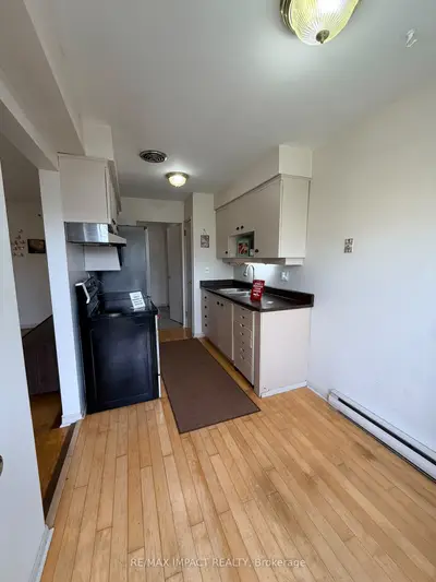 33 Taunton Road 28, Oshawa, On L1g 3t6