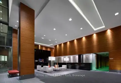 125 Village Green Square 1602, Toronto, On M1s 0g3