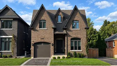 2540 St Clair Avenue E, Toronto, On M4b 1m1