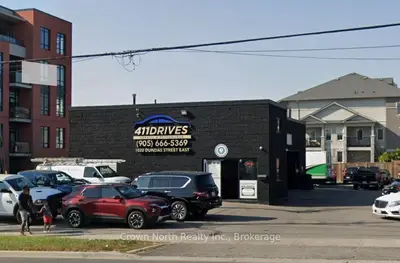 1020 Dundas Street E, Whitby, On L1n 2k2