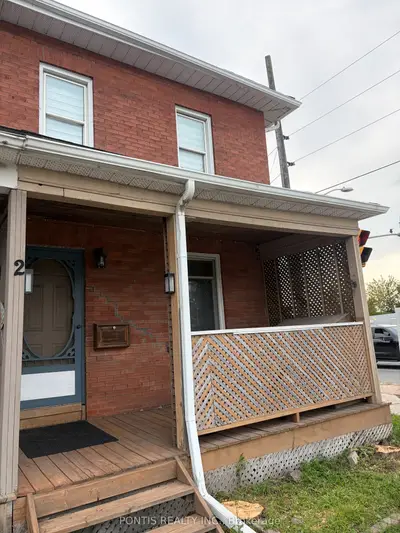 2 Liberty Street S, Clarington, On L1c 2n2