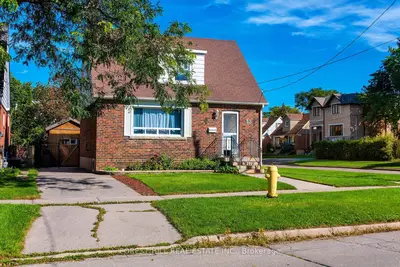 32 Stamford Square N, Toronto, On M1l 1x5