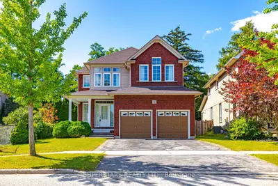 10 Thistledown Crescent, Whitby, On L1r 3p2