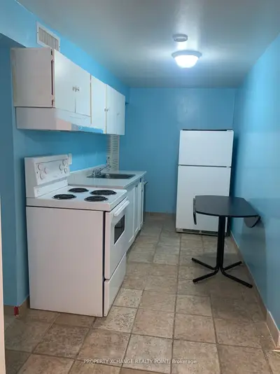 215 Vauxhall Drive, Toronto, On M1p 1r6