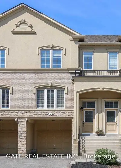 1250 St Martins Drive 3, Pickering, On L1w 1j3