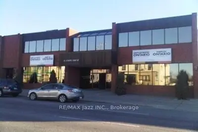 111 Simcoe Street N B1, Oshawa, On L1g 4s4