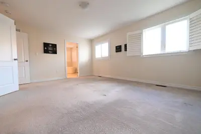 211 Northglen Boulevard, Clarington, On L1c 0t9