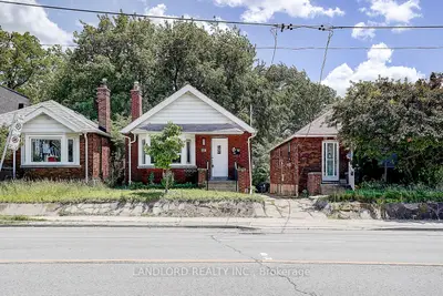 79 O'connor Drive Lower, Toronto, On M4k 2k4