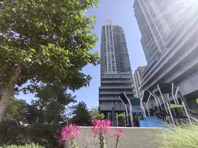 70 Town Centre Court 3209, Toronto, On M1p 0b2