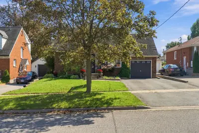 107 Sutherland Avenue, Oshawa, On L1g 2g4