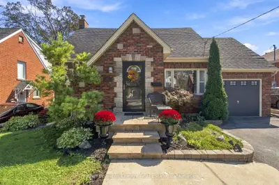 107 Sutherland Avenue, Oshawa, On L1g 2g4